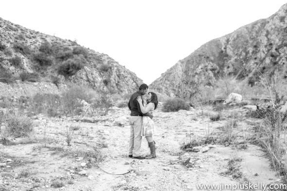 palm-springs-engagement-photography-desert-nature-01